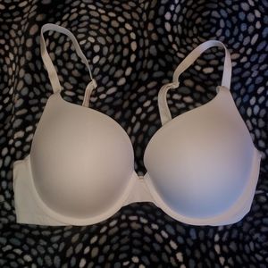 Victoria Secret tshirt bra